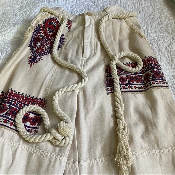 Free People distressed paisley patterned jeans - Picture 11 of 16